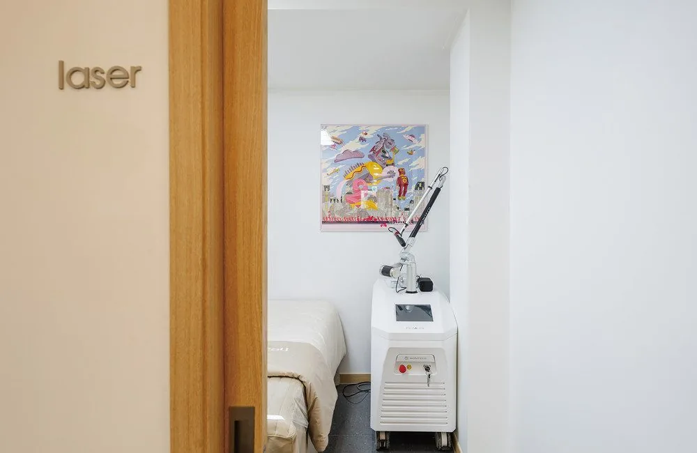 Klinik Nest, Korea