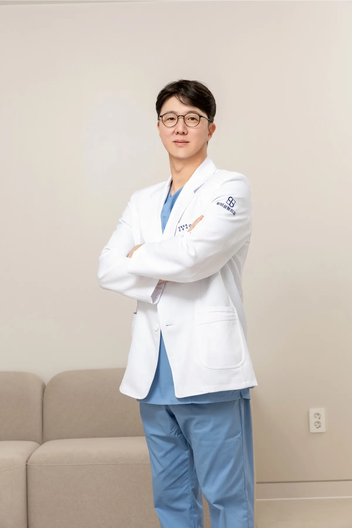 Kim Do-hoon ผู้อำนวยการแพทย์ 