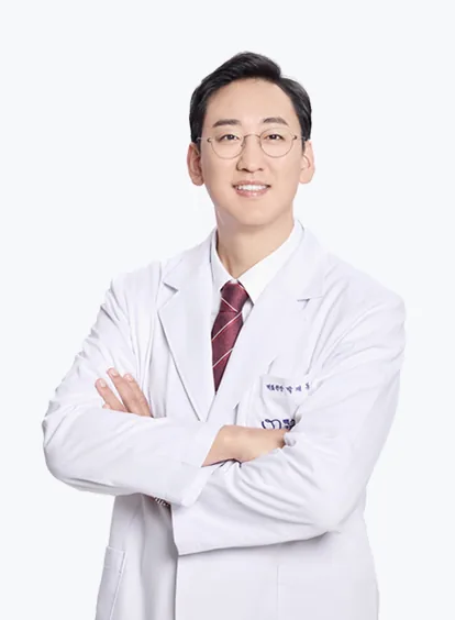 맥스구강악안면외과치과의원 1